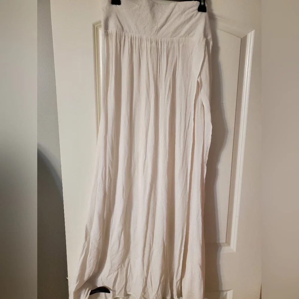 Happily Grey cream colored maxi skirt with high front split - Picture 1 of 6